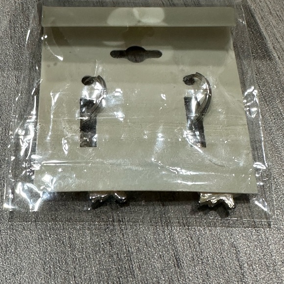 Christmas Tree Earrings- Brand new - Picture 3 of 3